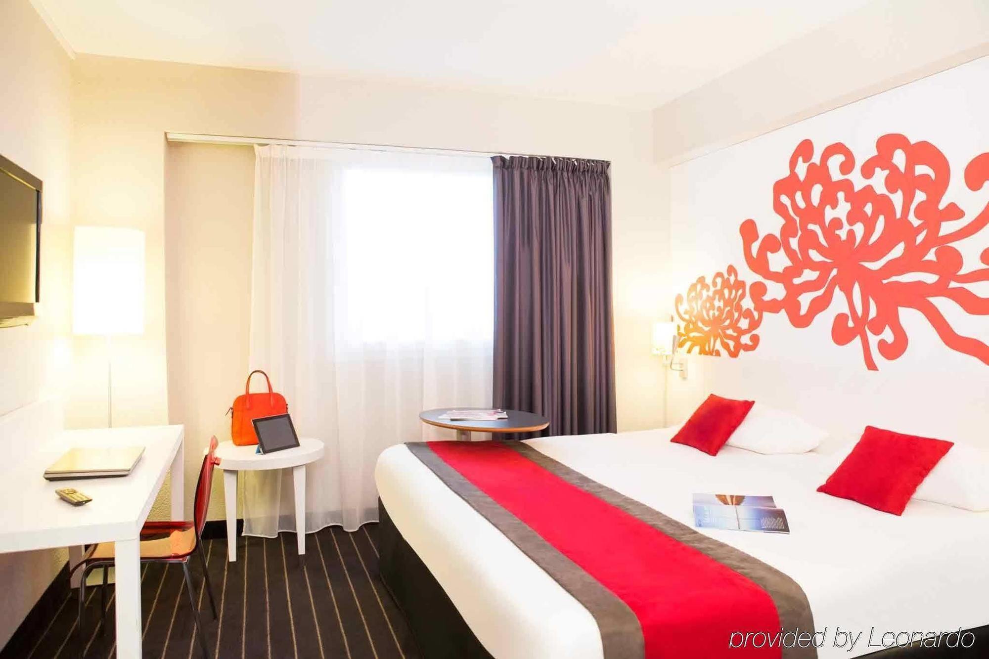 Ibis Styles Bordeaux Centre Meriadeck Hotel Bagian luar foto